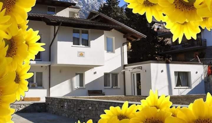 Hotel Il Girasole Saint-Vincent Exterior foto